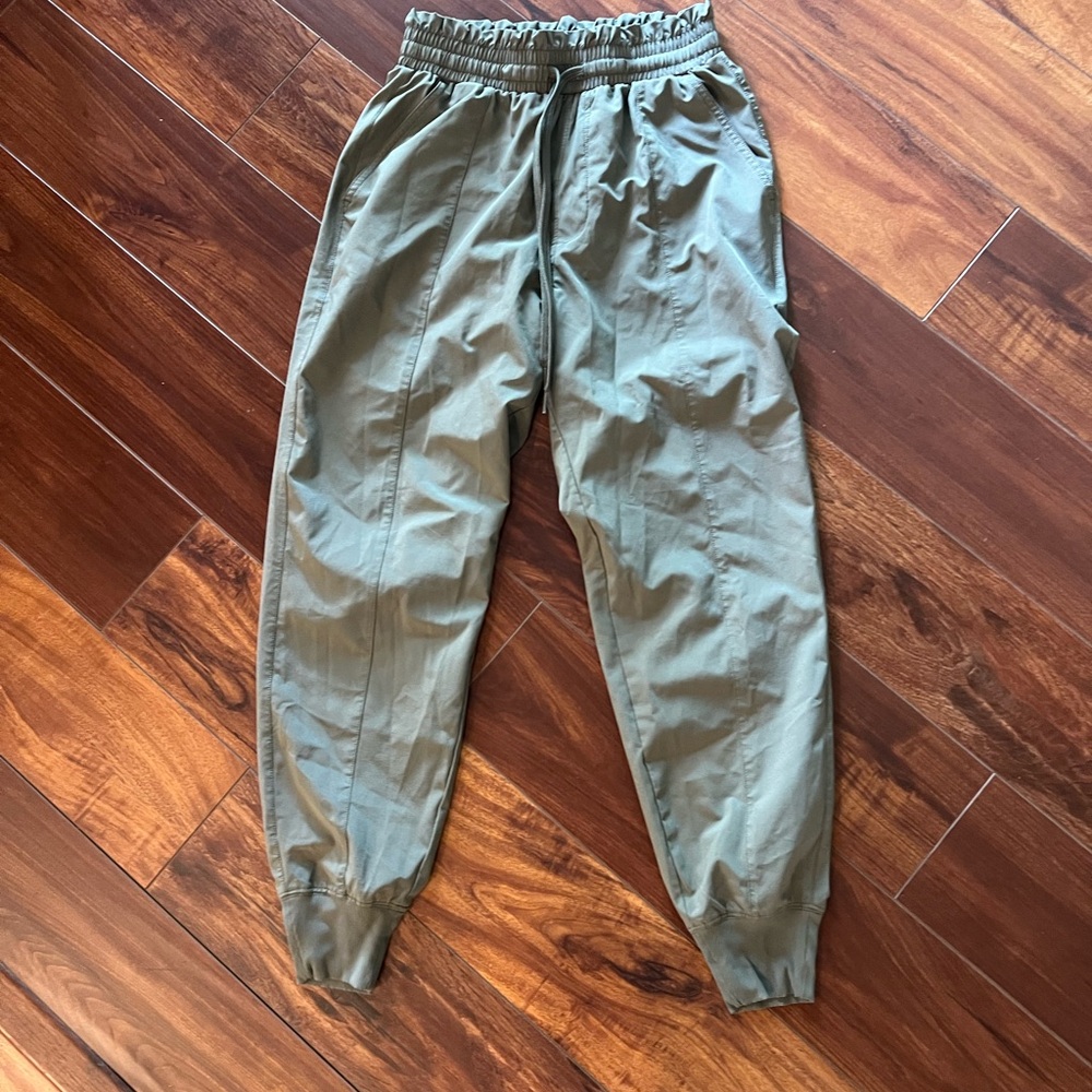 Abercrombie & Fitch Women’s Jogger